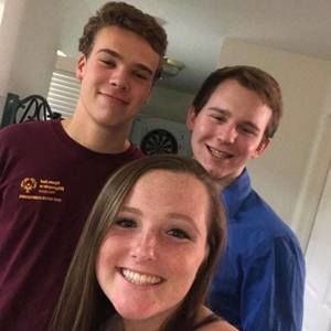 Meet your Posher, Sam